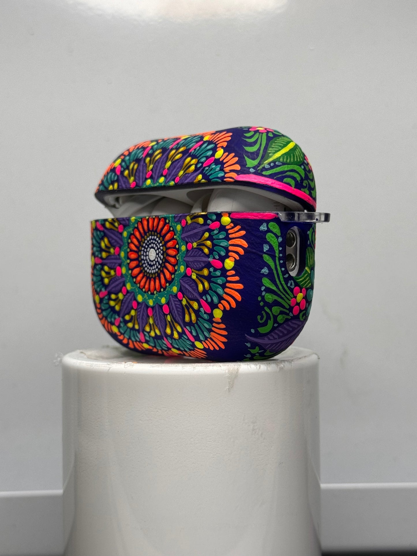 Funda de AirPods (mándala)