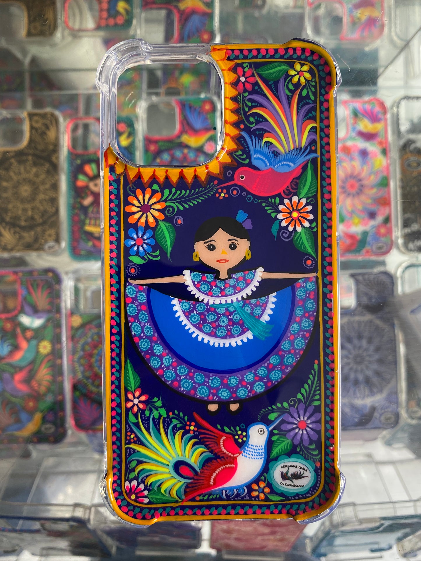 muñequita vestimenta tradicional de Sinaloa (funda para iPhone)