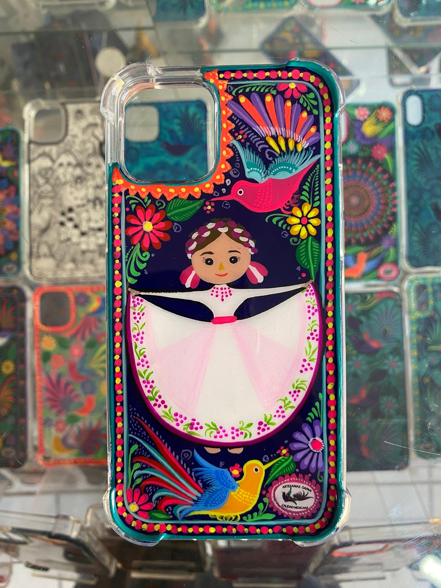 muñequita vestimenta tradicional de Aguascalientes (funda para iPhone)