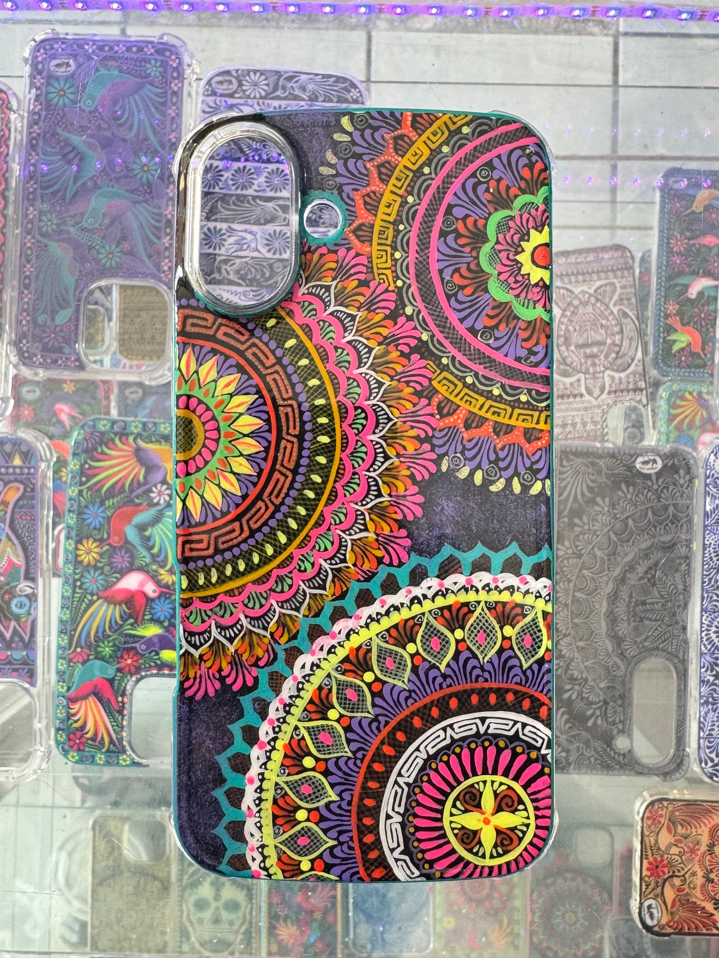 Mándalas (parte obscura) funda para iPhone